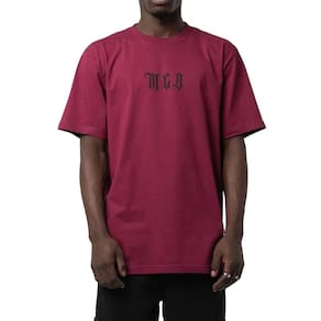 Camiseta MCD MCD Gothic SM25 Masculina Magenta Crepusc