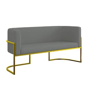 Sofá 2 Lugares Veludo Base Metal Dourada Reforçada Recepção Cinza