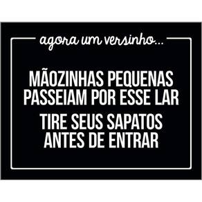 Kit 3 Placas Decorativa Mãozinhas Pequenas Tire Sapatos