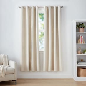 Cortinas de janela Amazon Basics Room Darkening 213x213cm Bege