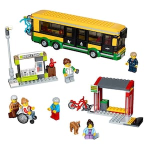 Kit de construção LEGO City Town Bus Station 60154 (337 peças)