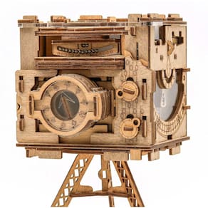 Puzzle Box Adventure Cluebox PRO Sherlock`s Camera com tripé