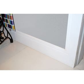 Kit com 3 Barras Rodapé de MDF 10cm x 15mm x 2.20m Revestido Frisado Casablanca 6,6m Branco