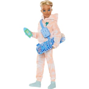 Boneca moderna Barbie Dream Besties Ken com acessórios