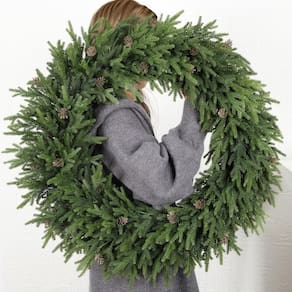 Coroa de Natal Artgar Guirlandas de Natal de 70 cm realistas