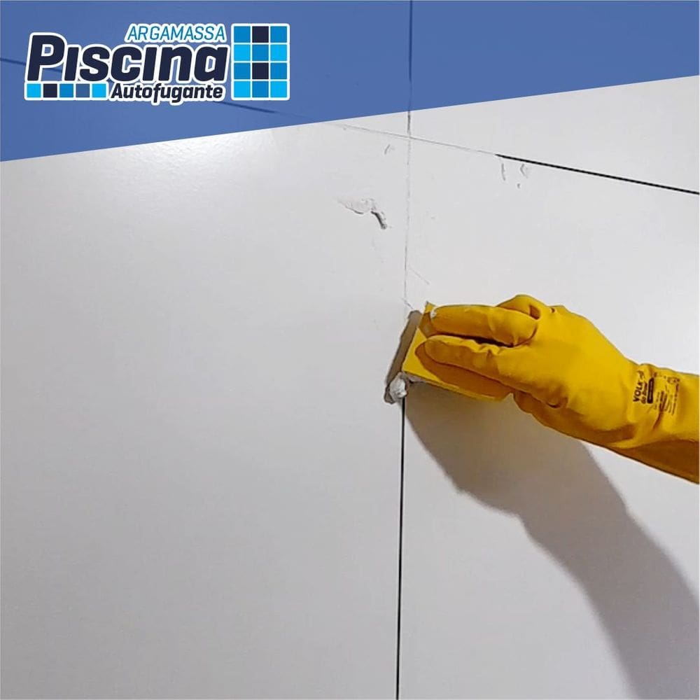 Rejunte Piscina Impermeável Cor Espuma
