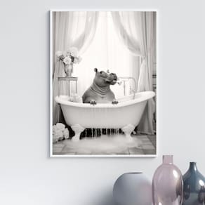 Quadro Para Banheiro Hipopótamo No Banho 33X24Cm - Com Vidro