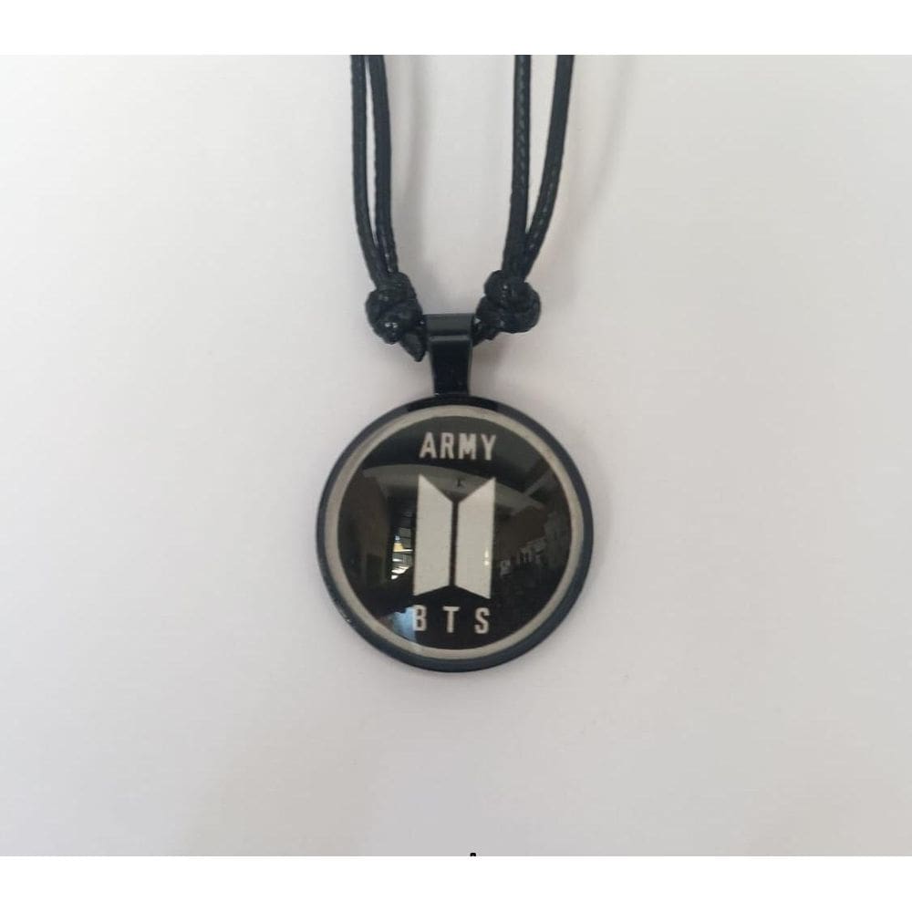 Colar Ajustavel Bts Army Pingente Cabochon Redondo Vidro