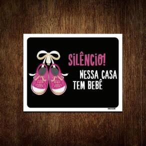 Placa Silêncio Nessa Casa Tem Um Bebê Rosa 27X35