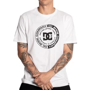 Camiseta DC Shoes DC Corpo SM25 Masculina Branco