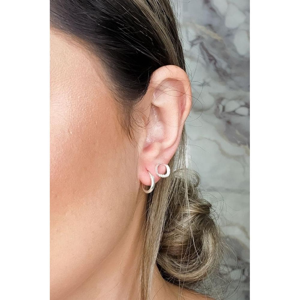 Brinco Losango Com Metade De Zircônia Em Prata 925 [F027]