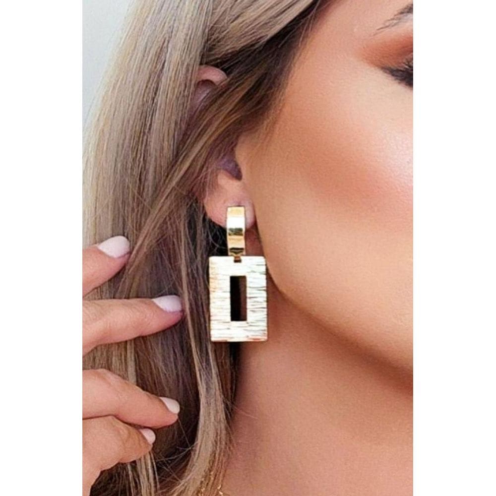 Brinco Grande De Retângulo Vazado Banhado Em Ouro 18k [F027]