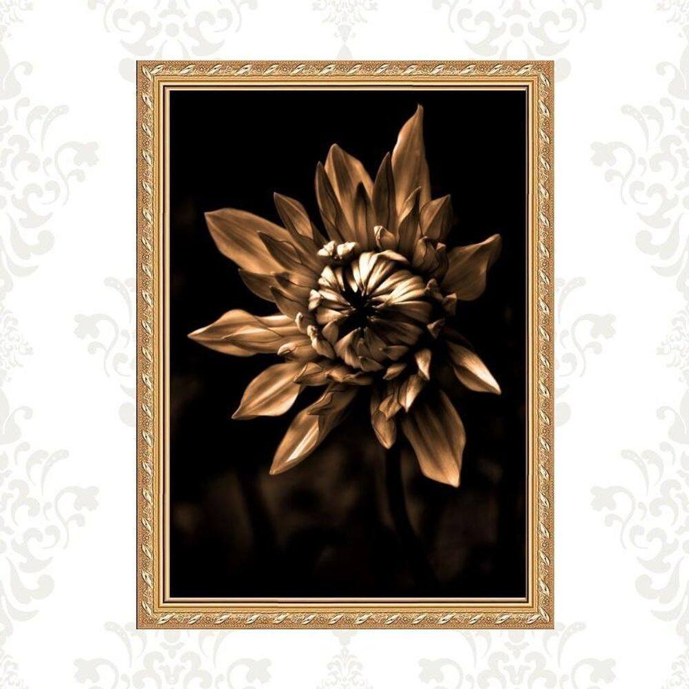 Quadro Moldura Dourada Flor Bronze E Preto 24X18Cm