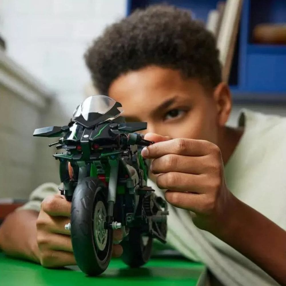 良品
DESCENT OGASAKA
デサント & オガサカ
ダウンインナー LEGO Technic Iate Emirates Team New Zealand AC75 42174 | Amazon.com.br