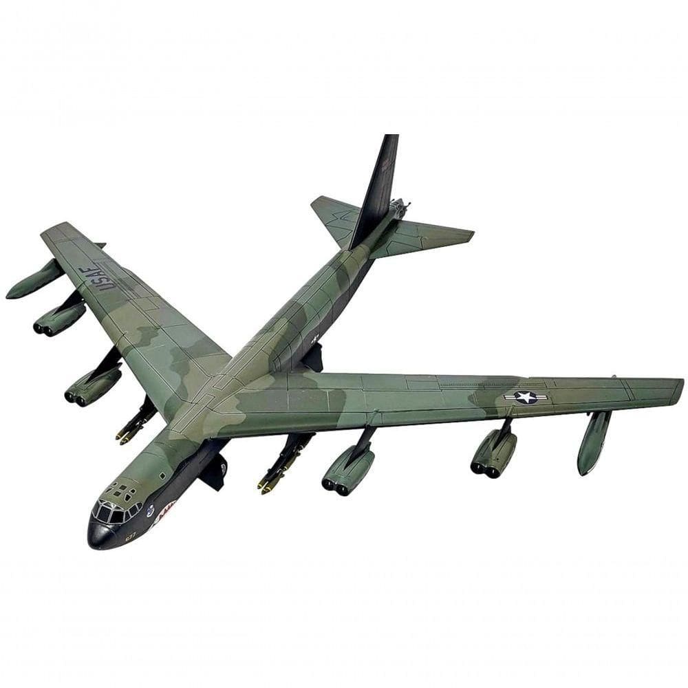 Academy Usaf B-52d Stratofortress 1-144 - Kit de Modelo Com Bombas M117