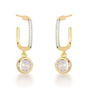 Brinco Argola Quadrado Com Ponto De Luz Banhado A Ouro 18k