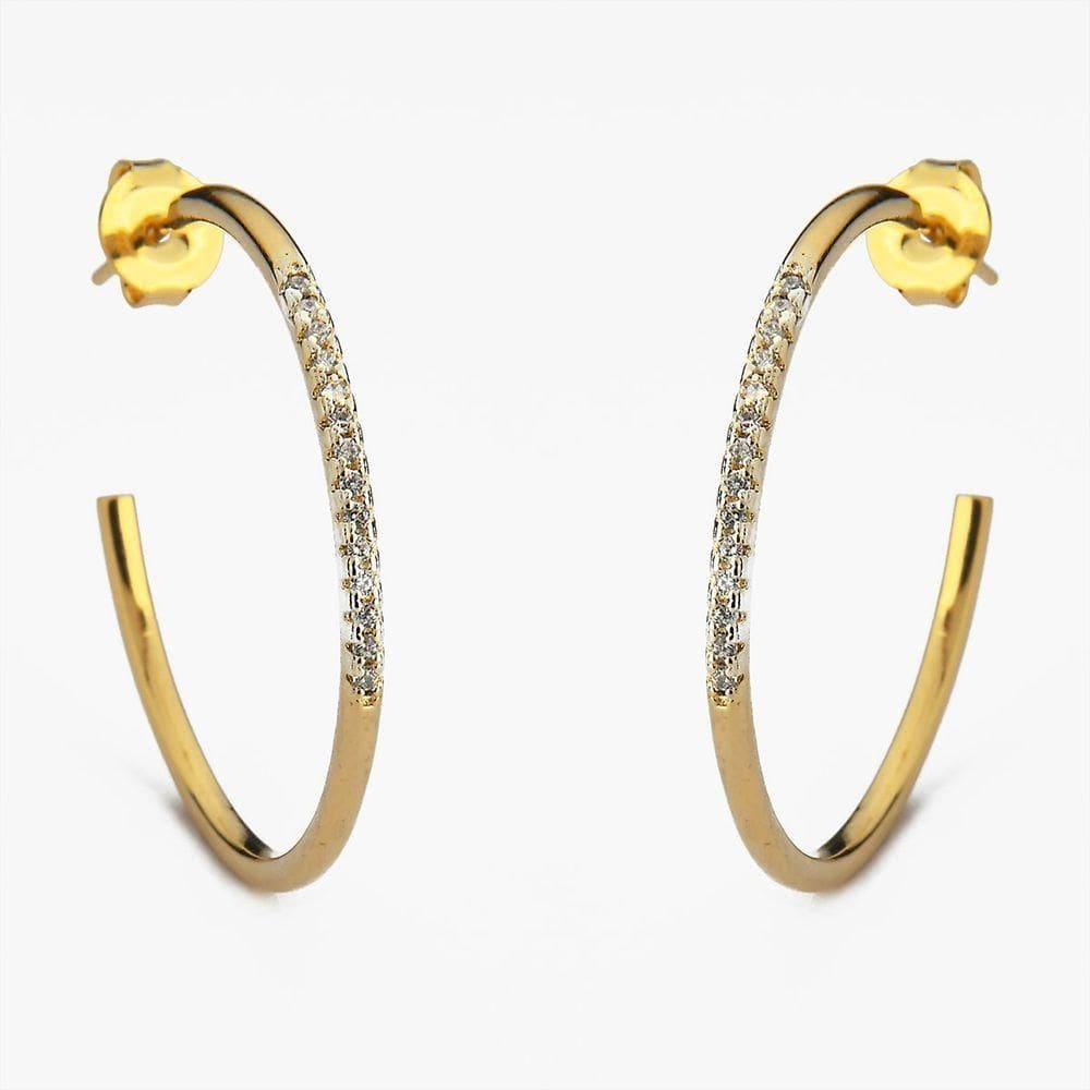 Brinco Argola Dourada: Elegância Radiante Banhada A Ouro 18k