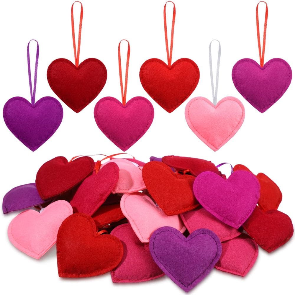 Enfeite de coração de feltro pendurado para Dia dos Namorados Hahafelt 36 peças