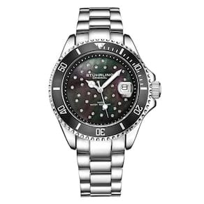 Relgio Stuhrling StarSea 3977, 39mm, mostrador preto, pulseira de ao inoxidvel prateado e fivela de implantao prateada.