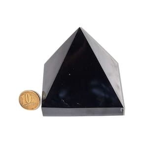 Pirâmide Obsidiana Negra 70 a 80mm entre 350 a 400g Classe A