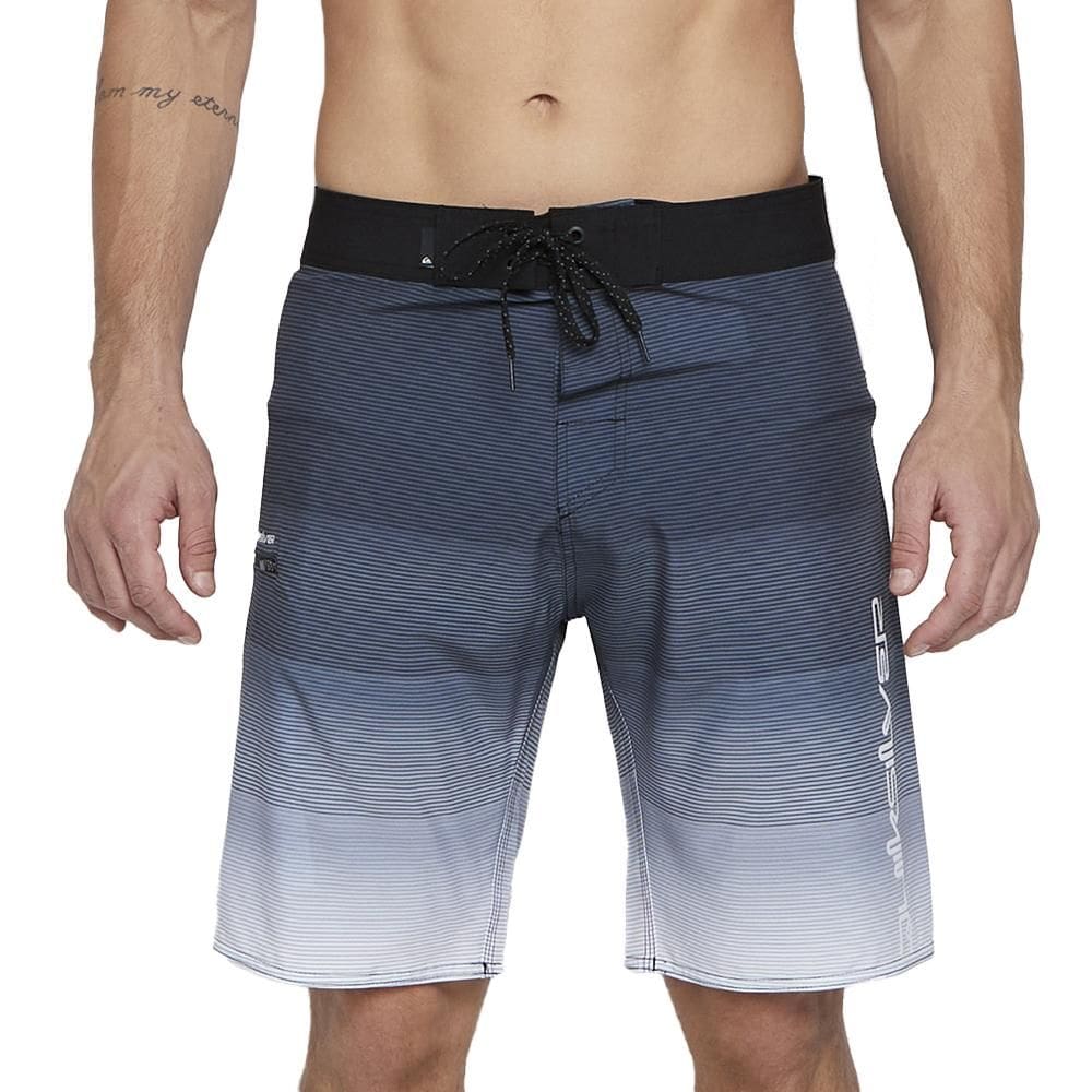 Bermuda Quiksilver Everyday Massive 20" SM25 Masculina Preto