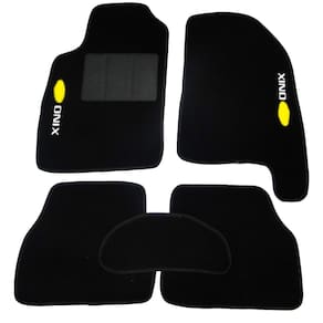 Jogo De Tapete Automotivo Onix Carpete Base Pinada