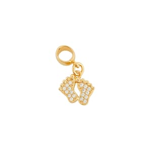 Berloque Pézinho Cravejado Cristal Banhado a Ouro