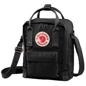Bolsa de estilingue Fjällräven Kanken para mulheres preta resistente à água