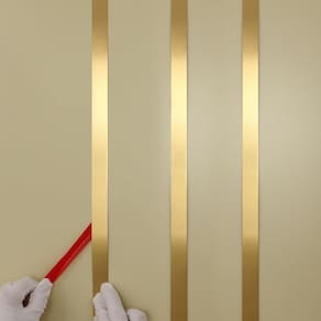 Molding Trim Taaizau Gold com acabamento escovado metalizado 10 m x 4 cm