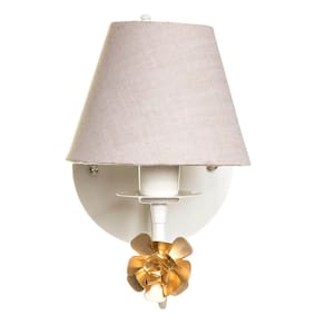 Arandela Decorativa Alumínio Flor Dourada - 15 cm