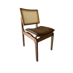 Conjunto com 2 Cadeiras Silvia em Madeira Maciça e Encosto de Tela Natural Imbuia