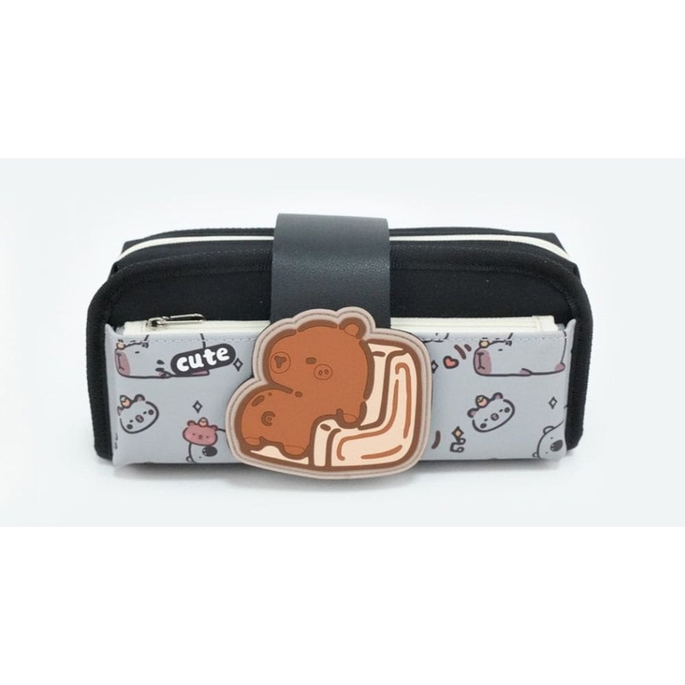 Estojo Capivara Na Poltrona - Baoluolan