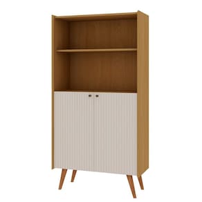 Estante Livreiro com Molduras Detalhes em 45° 100% MDF e 2 Portas Pés em Madeira Maciça Cinamomo/White