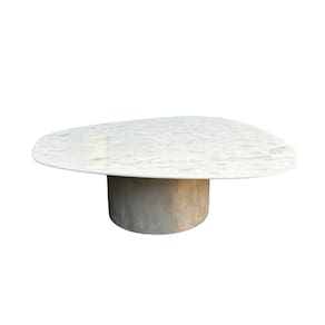 Mesa de Centro Orgânica 90 cm Mármore Branco Extra