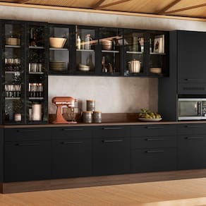 Cozinha Modulada em Aço 7 Peças com Paneleiro Forno e Cristaleira Rodapé em PVC Exclusive Grafite/Preto Matt