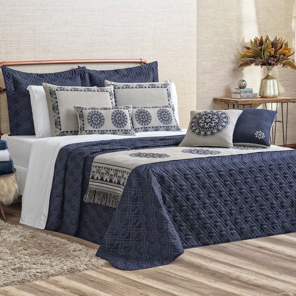 Kit Cobre Leito King Turin com Almofadas e Peseira 180 Fios 10 Peças - Azul Marinho