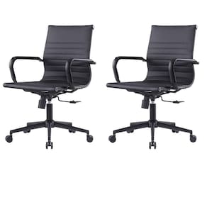 Kit 2 Cadeiras Escritório Manhattan Black Esteirinha Diretor Fratini Pu Preto Base Rodízio Preto