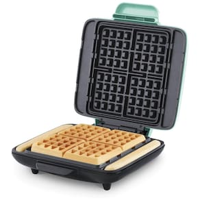 Máquina de Waffles Antiaderentes 4 Fatias Água, 110v, DASH DNMWM400AQ, Verde Claro