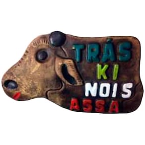 Placa de Churrasco Decorativa Trás Ki Nóis Assa Boi