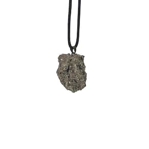 Colar Cordão Com Pingente De Pedra Pirita Bruta Natural