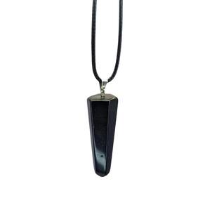 Colar Cordão Com Pingente De Pedra Ponta Ônix Rolada Natural