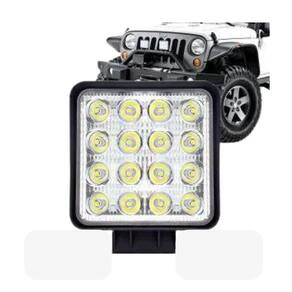 Farol Auxiliar De Led Quadrado 16 Leds Grande 48W Import Und