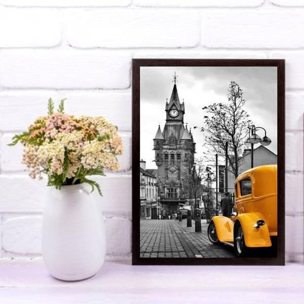 Quadro Carro Amarelo Londres 45x34cm - Vidro e Moldura Preta