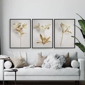 Kit 3 Quadros Flores Brancas Com Dourado 24X18 Madeira Preta