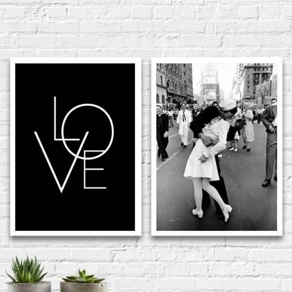 Kit 2 Quadros Love Beijo Segunda Guerra 24X18 Moldura Branca