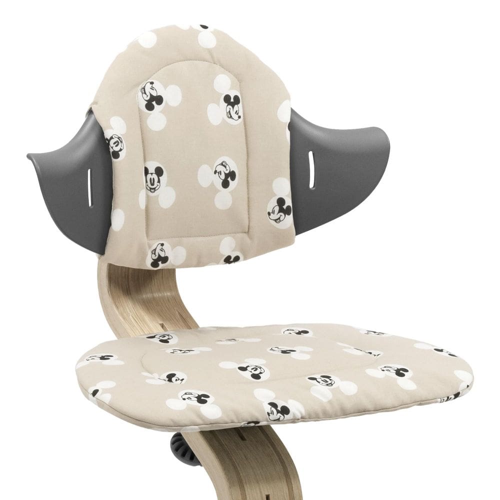 Almofada Stokke Nomi Mickey Signature para cadeira de 6 meses ou mais