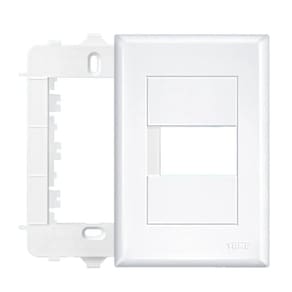 Conjunto Fame Evidence - Placa Com Suporte 1 Módulo Horizontal 4x2
