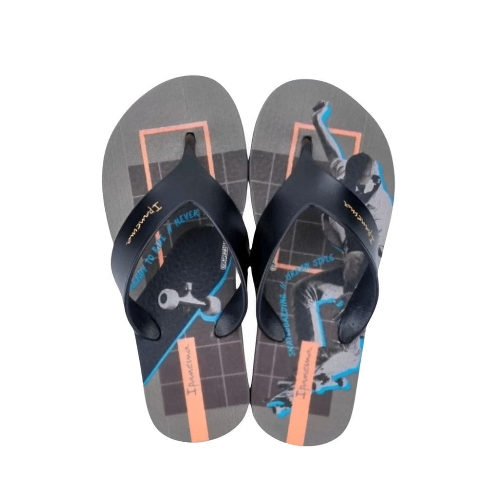 Chinelo Ipanema de Dedo Infantil Skate Cinza Preto Laranja
