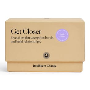 Jogo de cartas: Intelligent Change Get Closer Family