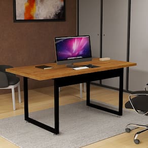 Mesa De Estudo Moderna Base De Ferro E Tampo MDF Sem Vidro Compacta E Versátil